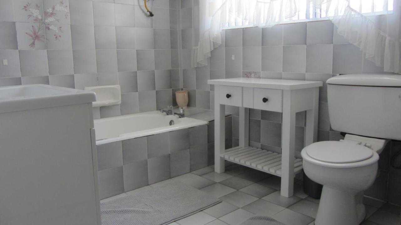 Swem Jannie Apartment Struisbaai Exterior photo