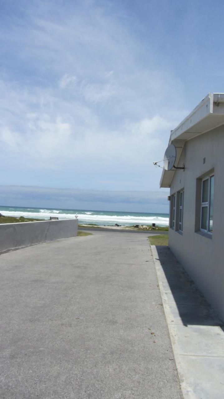 Swem Jannie Apartment Struisbaai Exterior photo